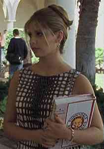 Tenue Buffy Le lendemain après l'audition (3)