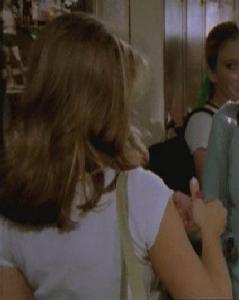 Tenue Buffy Le premier jour à l'intérieur (9)