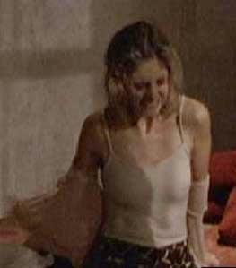 Tenue Buffy Trempée la nuit d'anniversaire (6)