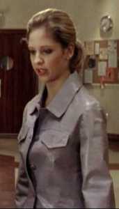 Tenue Buffy La nuit suivant la pleine lune (3)