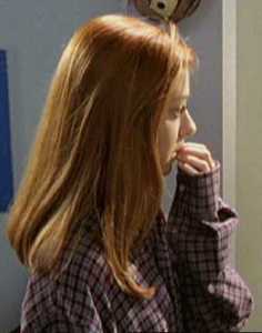 Tenue Willow Dans la chambre d'Alex (10)