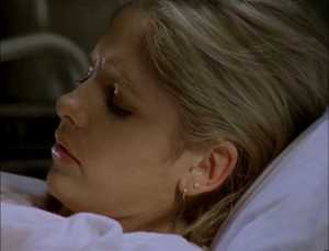 Tenue Buffy Première nuit à l'hôpital (6)
