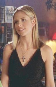 Tenue Buffy Au Bronze le premier soir (2)