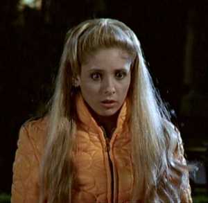 Tenue Buffy Face à son premier vampire  (6)