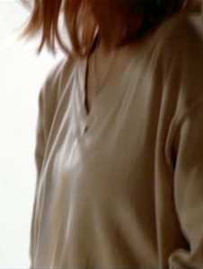 Tenue Buffy Dans sa chambre le matin du second jour (2)
